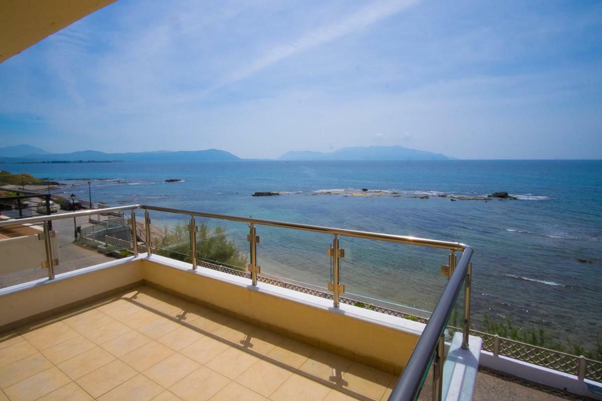 Villa Paris Seaside Pandokrátor Exterior foto