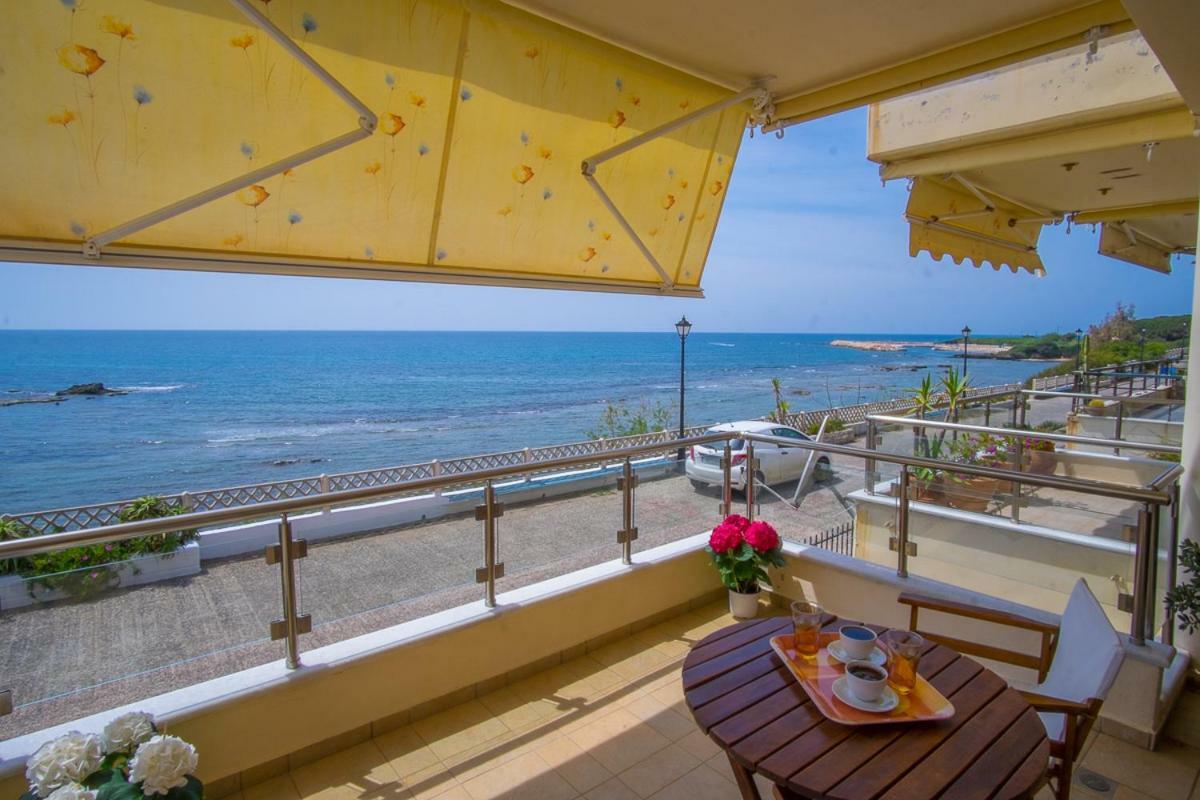 Villa Paris Seaside Pandokrátor Exterior foto